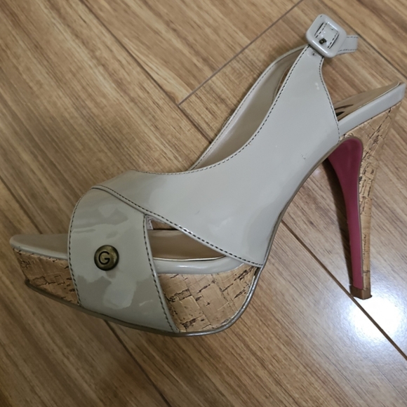 G by Guess Beige and Red Heels - Picture 9 of 12